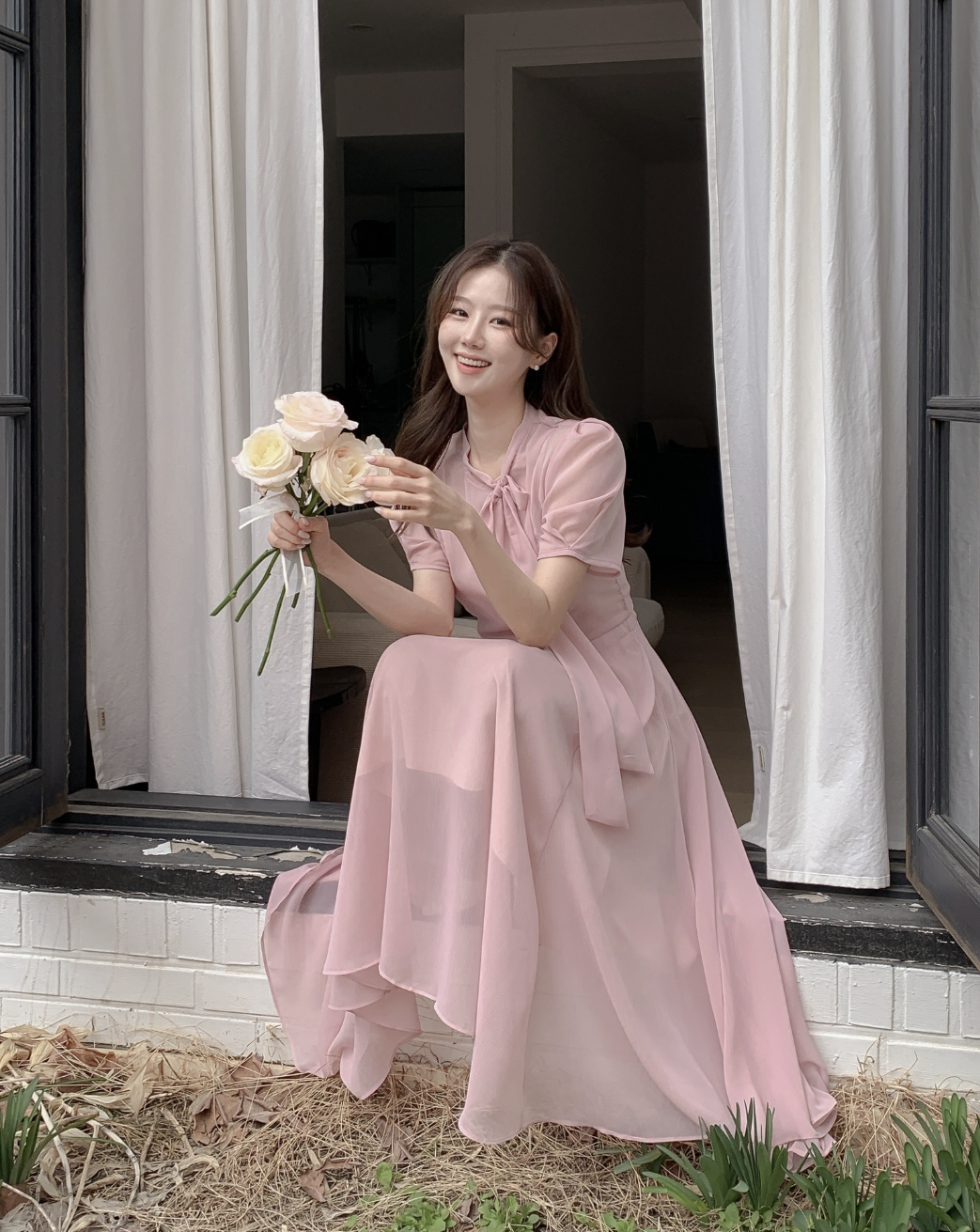 Xu hướng váy liền công sở là 4 kiểu giúp chị em mặc đẹp từ giờ tới tận mùa thu - 5
