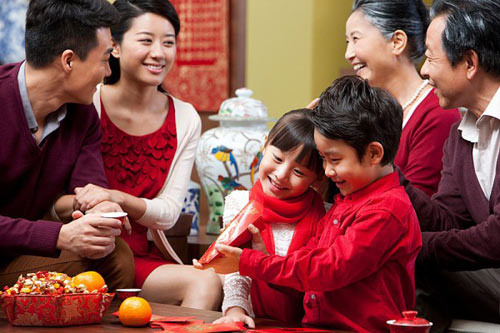 kinh nghiệm ăn tết đầu tiên cho dâu mới