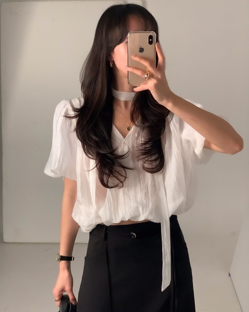 kiểu áo mùa hè xinh cho chị em công sở