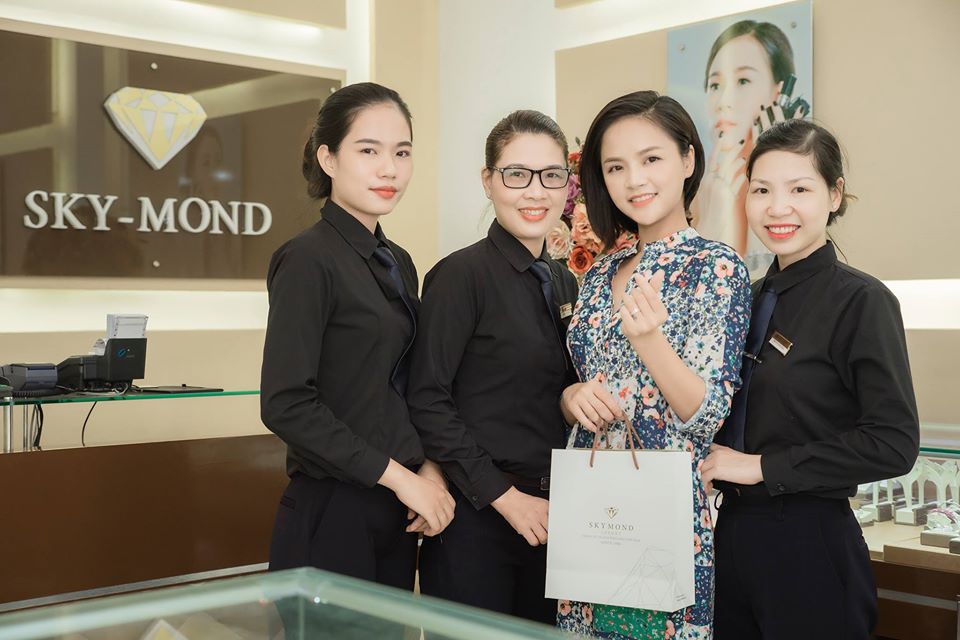 Tiêu chuẩn đánh giá sản phẩm chính hãng tại Skymond Luxury