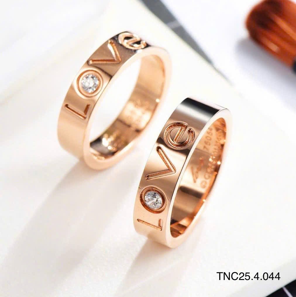 Top 10 mẫu nhẫn kỷ niệm cưới đẹp được yêu thích nhất hiện nay. Ảnh 6