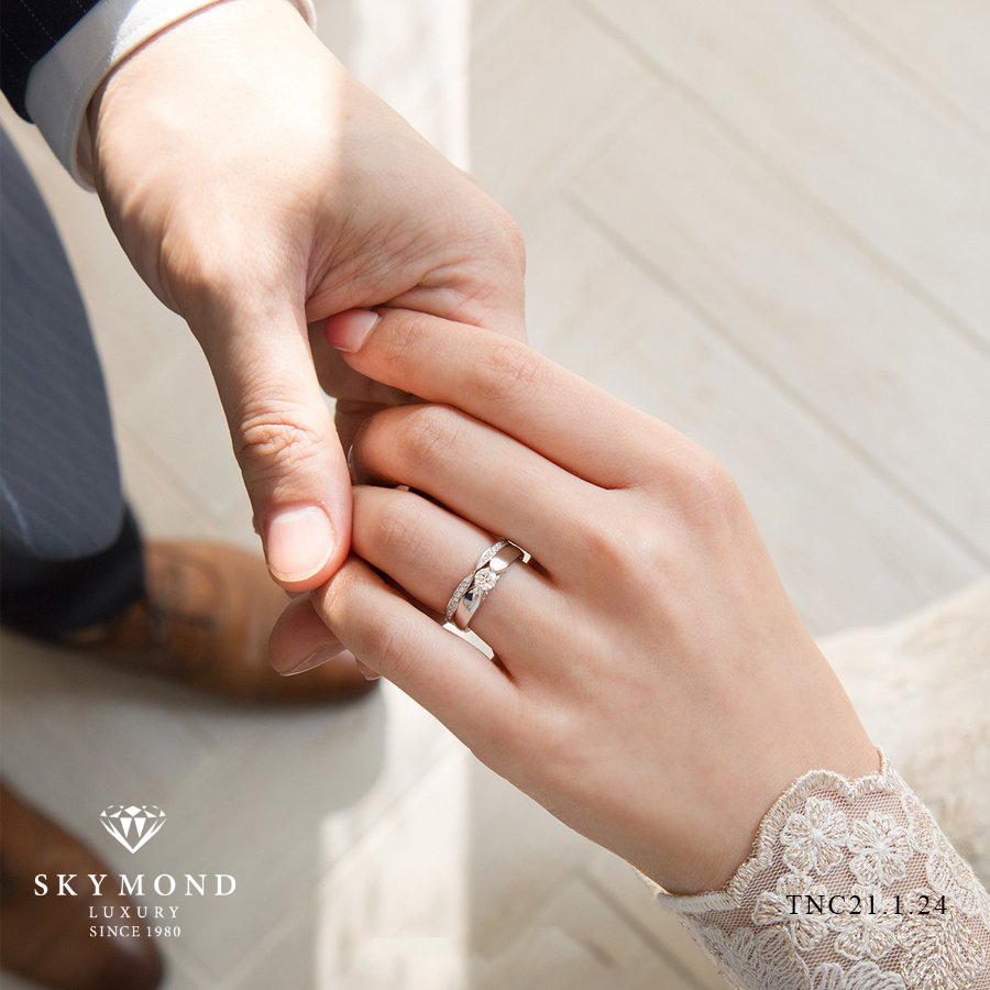 nhẫn cầu hôn Skymond Luxury