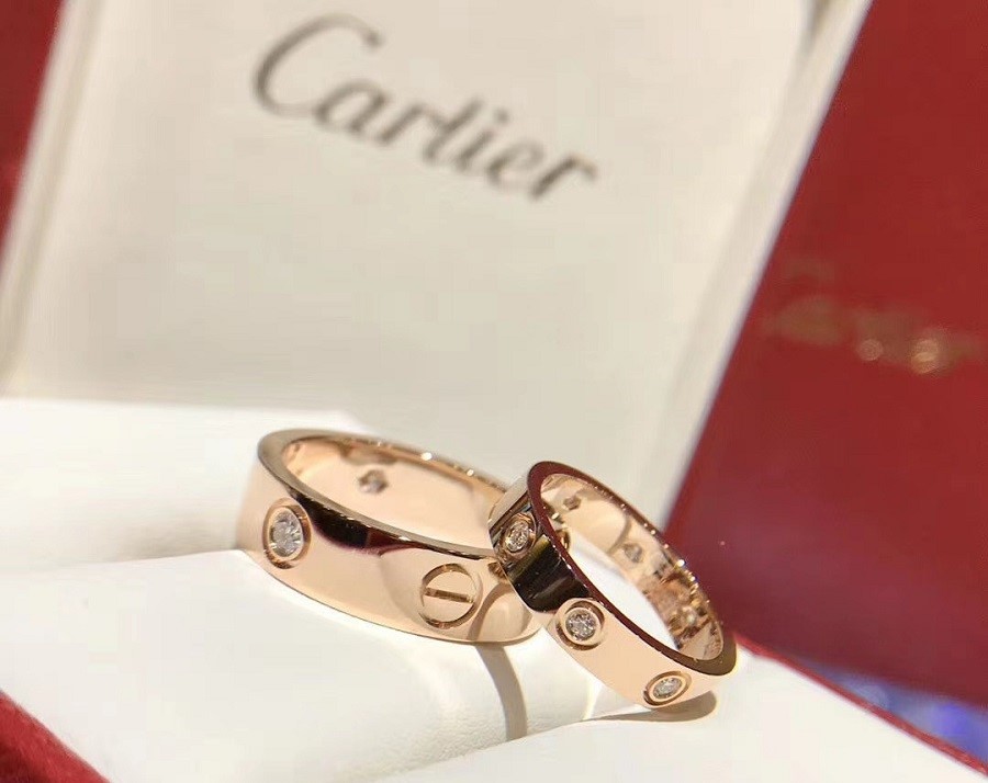 nhẫn cưới catier
