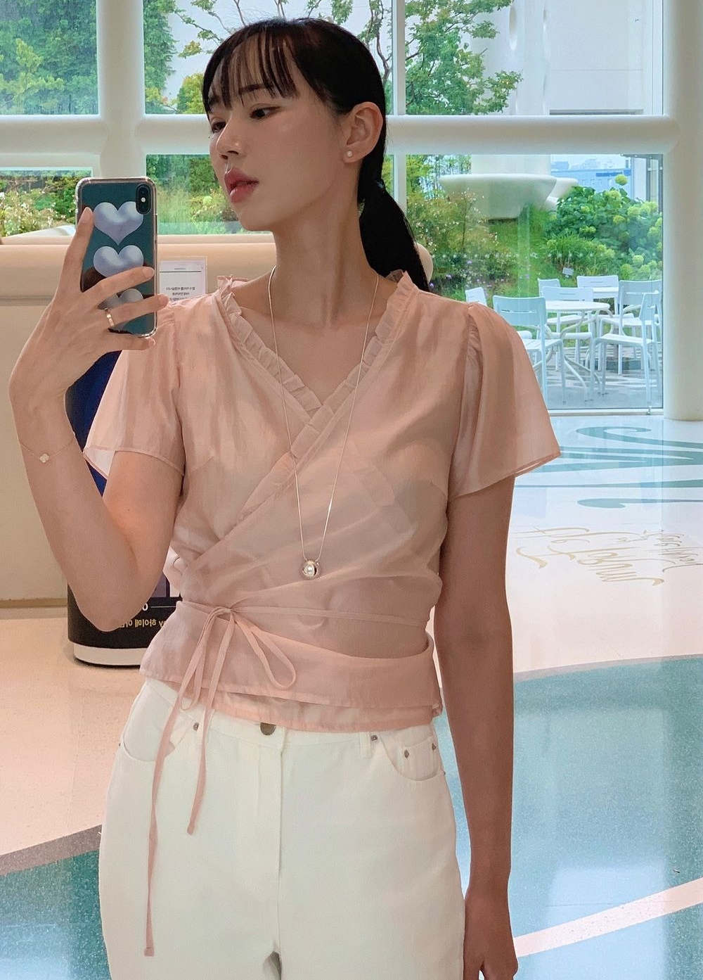 áo blouse nhẹ nhàng, thanh lịch, khí chất