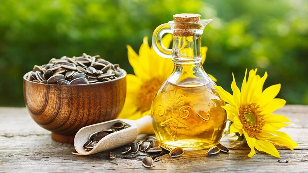 Dầu và hạt hướng dương