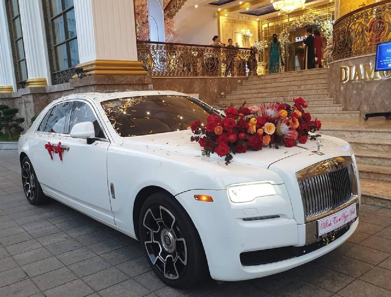 xe cưới rols - royce