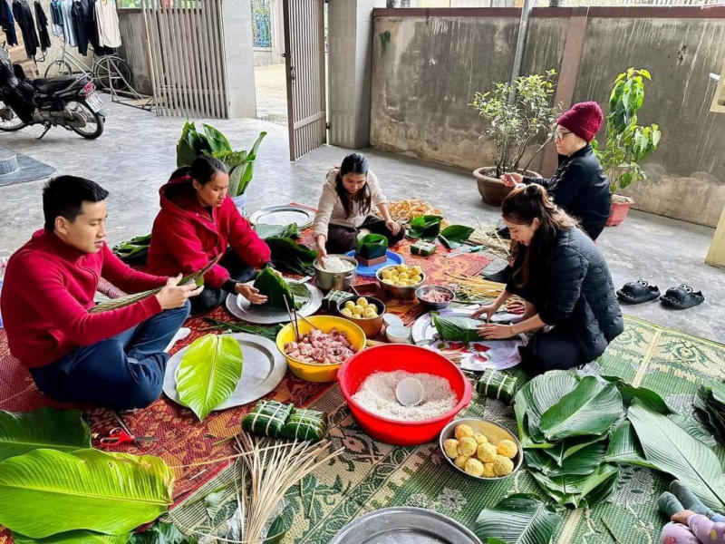 Đảm đang tháo vát công việc đón Tết bên nhà chồng