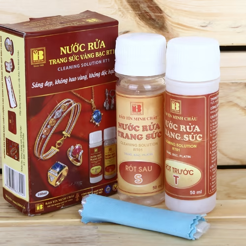 Nước tẩy trang sức